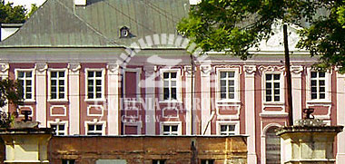 Cegły do przemurowań w pałacu Sapiechów